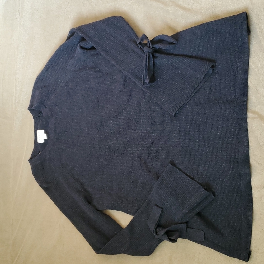 Soft maternity sweater